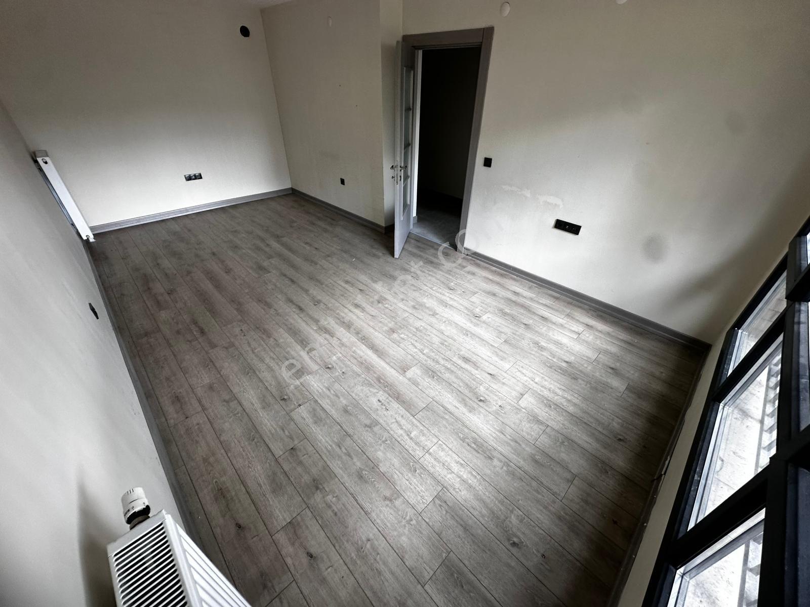 Saraycık Toki Konutları 4.bölge 1.etap 2+1 Yüksek Giriş Yapılı Ebeveyn Banyolu Kiralık Daire - Görsel 23