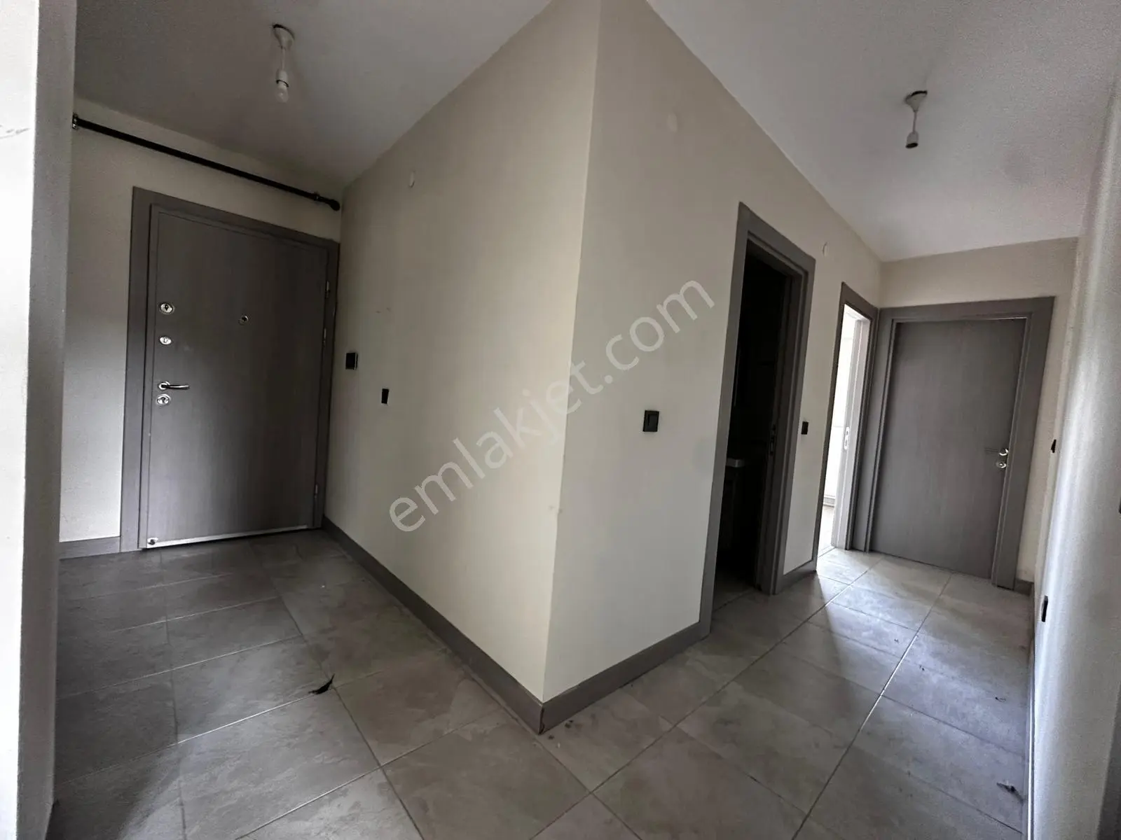 Saraycık Toki Konutları 4.bölge 1.etap 2+1 Yüksek Giriş Yapılı Ebeveyn Banyolu Kiralık Daire - Görsel 10