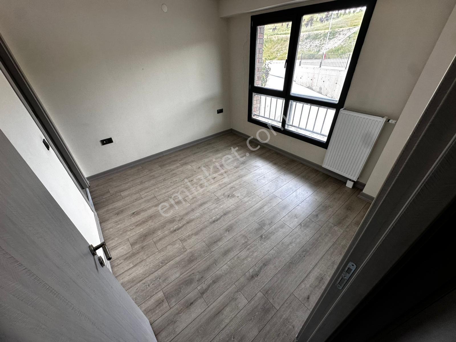 Saraycık Toki Konutları 4.bölge 1.etap 2+1 Yüksek Giriş Yapılı Ebeveyn Banyolu Kiralık Daire - Görsel 26