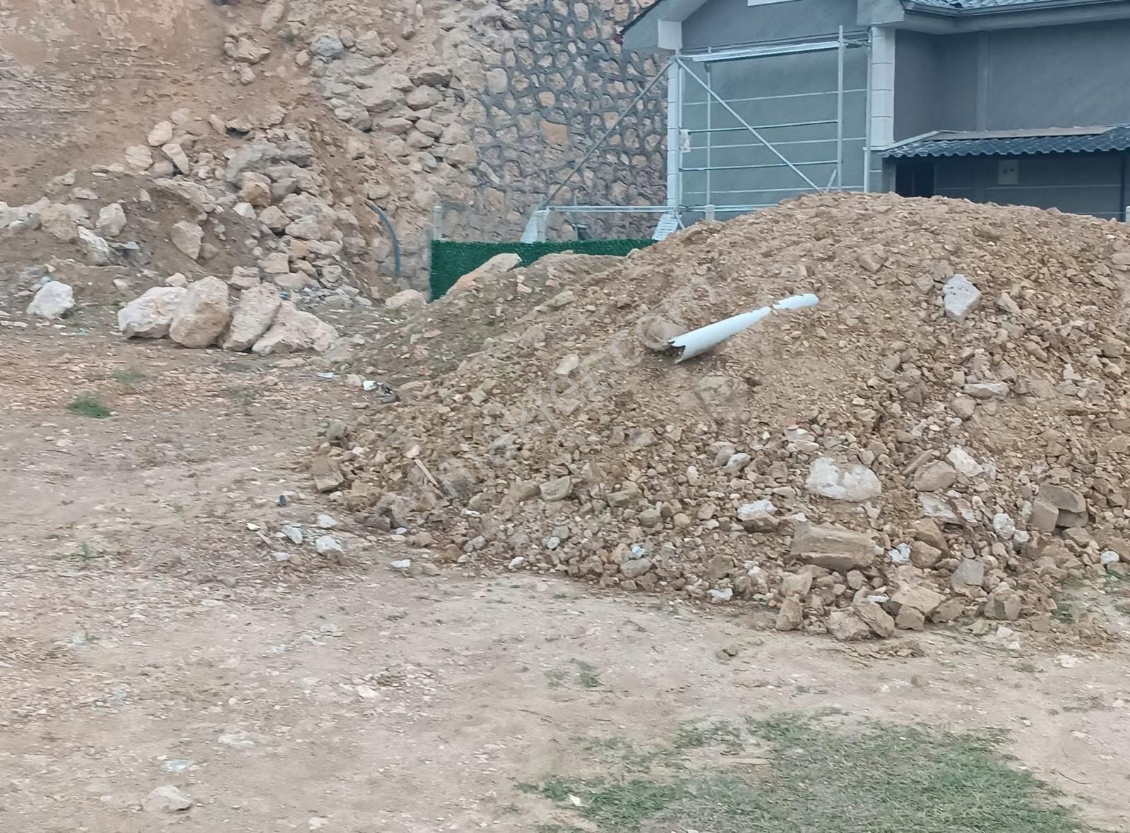 İkizler Gayrimenkul'den Yeşilyurt Tarafında Satılık 1150 M2 Arsa - Görsel 4