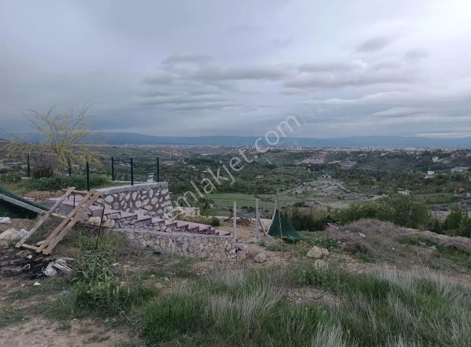 İkizler Gayrimenkul'den Yeşilyurt Tarafında Satılık 1150 M2 Arsa - Görsel 3