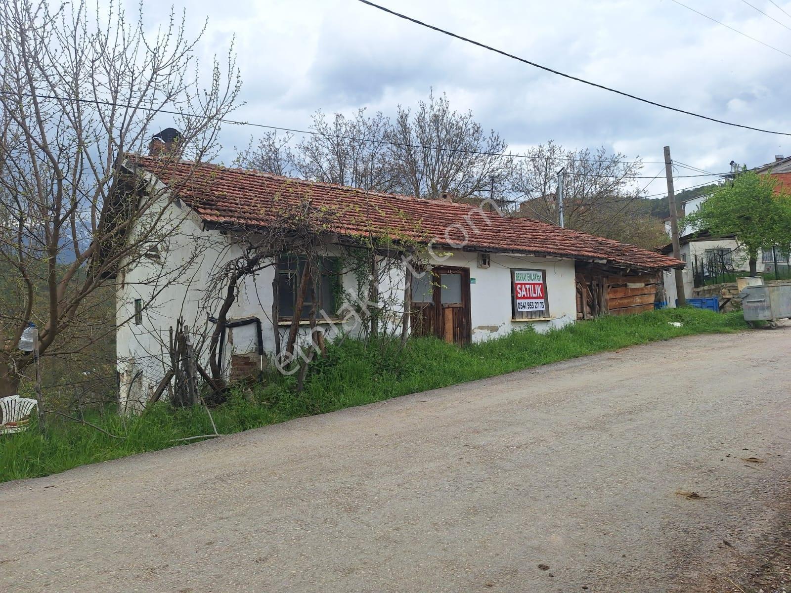 Berkay Emlaktan Satılık Köy Evi - Görsel 2
