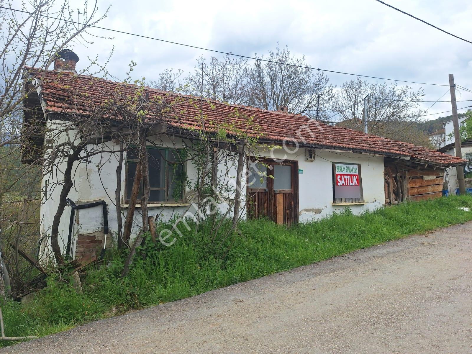 Berkay Emlaktan Satılık Köy Evi - Görsel 8