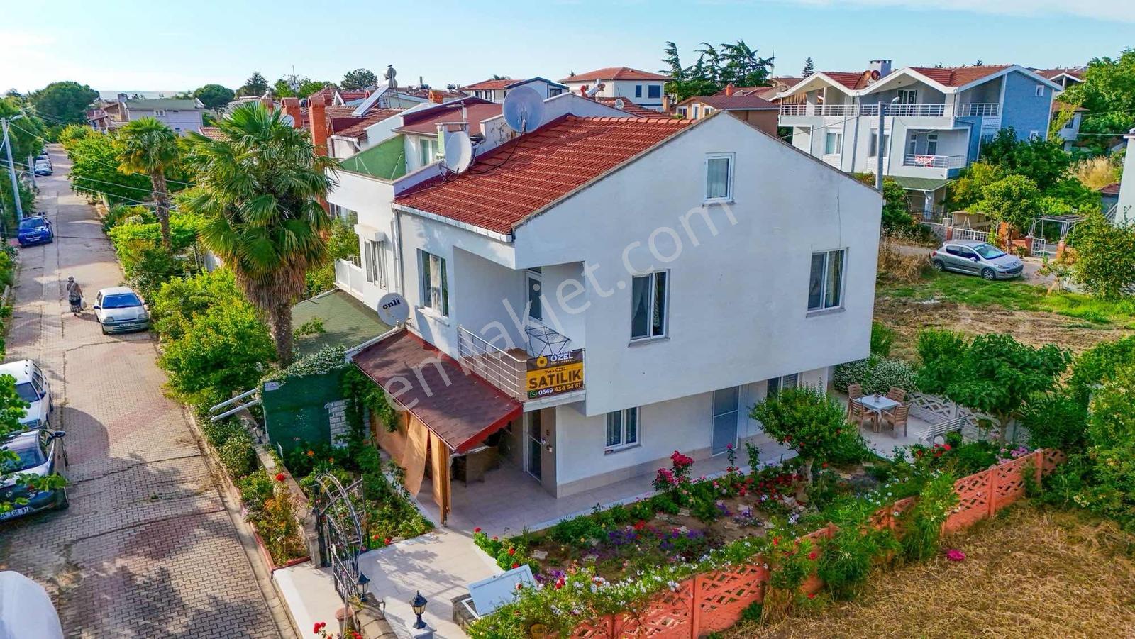 Marmaraereğlisi Yeniçiftlikte Eşyalı Tripleks Yazlık