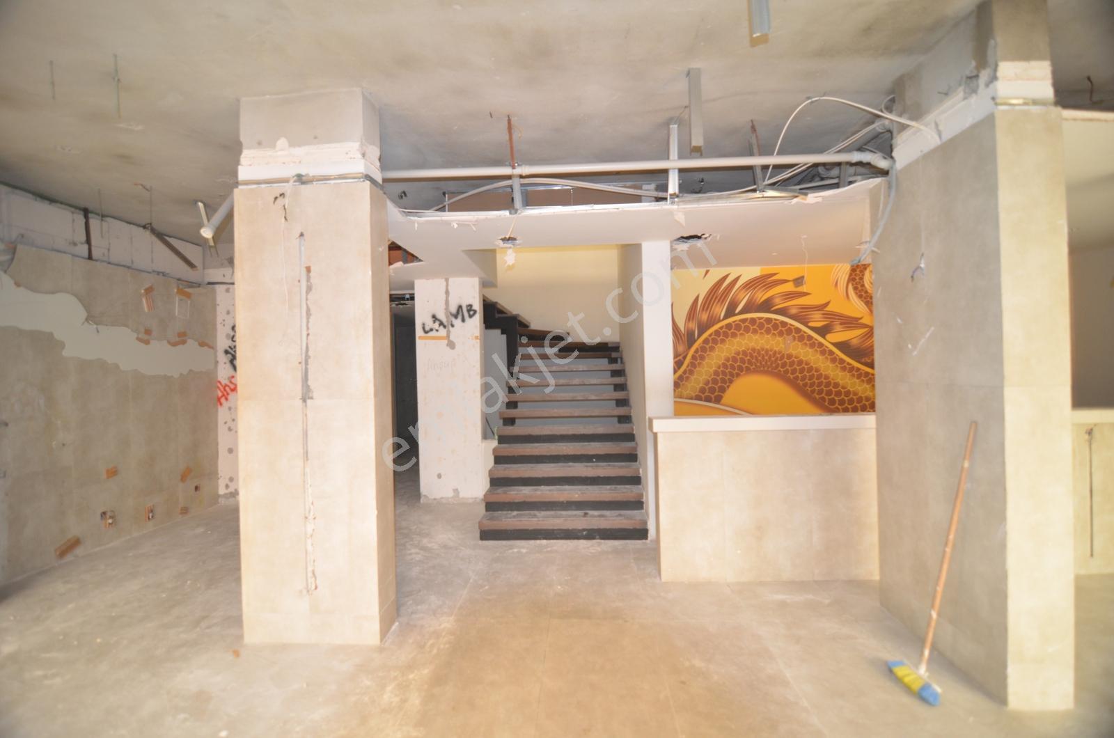 Alanya Atatürk Caddesinde Kiralık İşyeri - Görsel 12