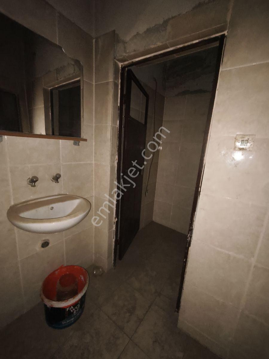 Gaye Sanayi Sitesi'nde Kiralık, Köşe Konumlu Ve Ofisli Dükkan - Görsel 14