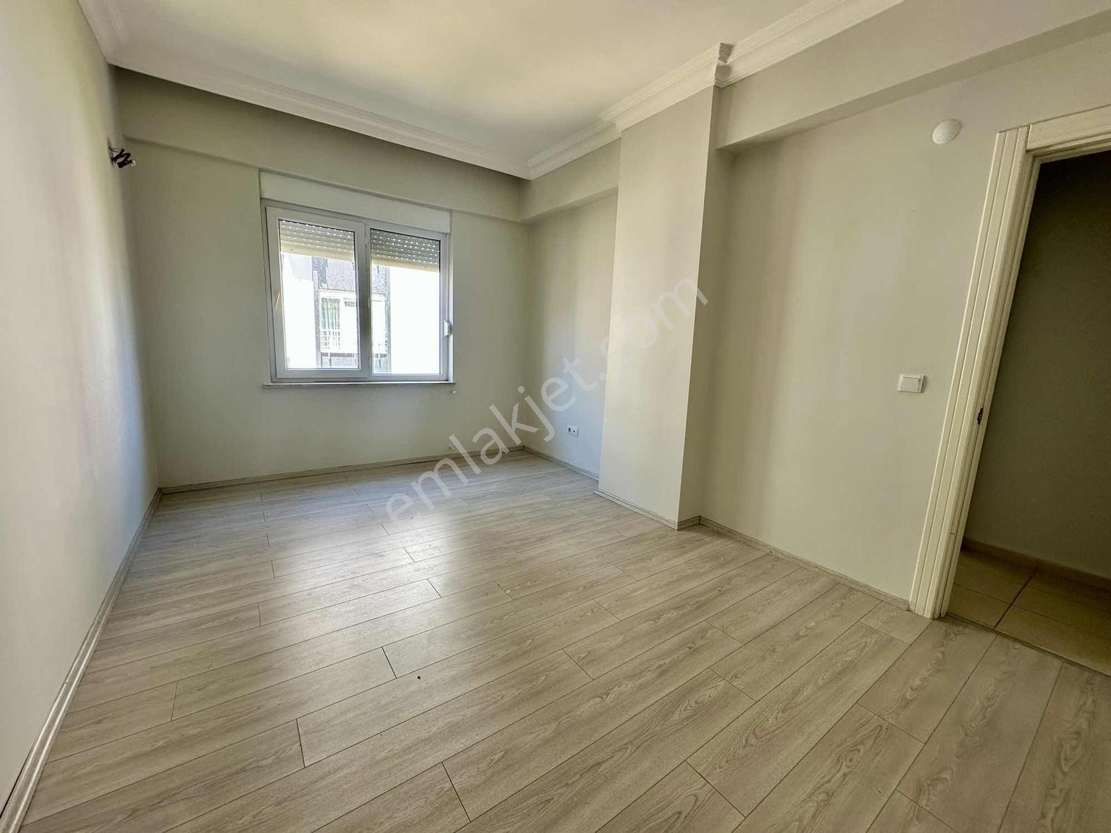Berrın Kavcar'dan Yalı Caddesi 'nde Arakat Geniş Daire - Görsel 21