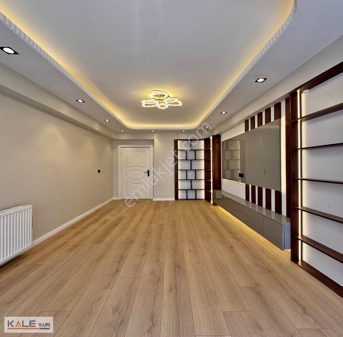 Prim Yapan Lokasyonda Bölgenin En Büyüğü Çift Balkonlu 3+1 Daire - Görsel 27