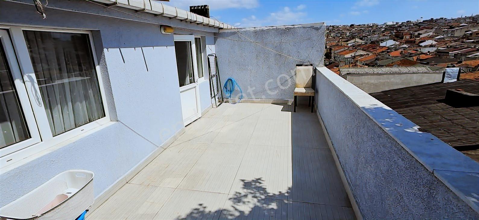 Şemsipaşa'da Çift Teraslı 5+1 Manzaralı Geniş Dubleks-230 M2 - Görsel 6