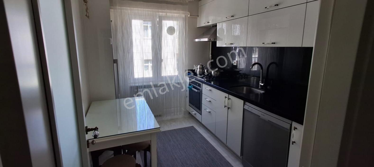 Şemsipaşa'da Çift Teraslı 5+1 Manzaralı Geniş Dubleks-230 M2 - Görsel 34