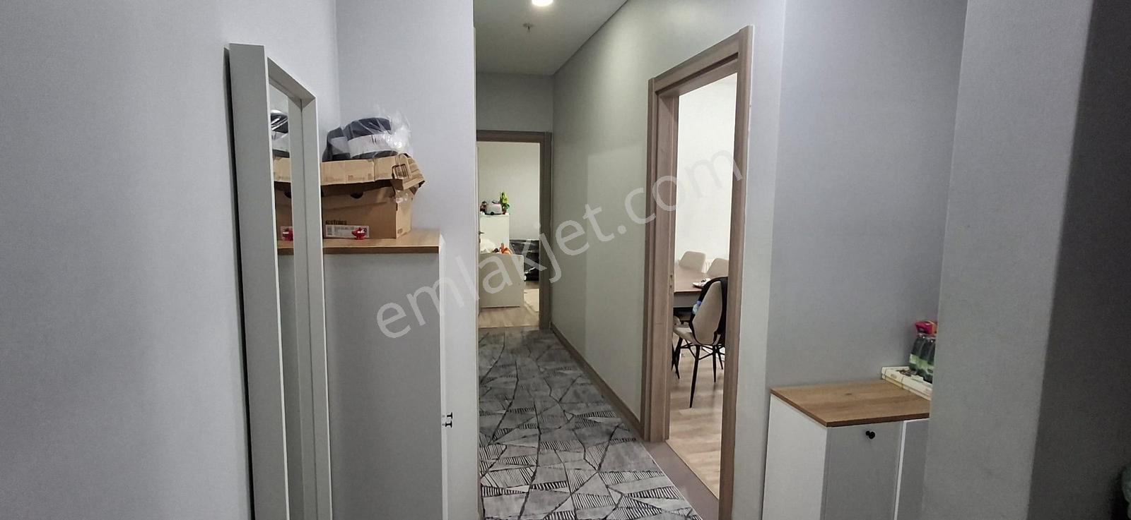 Essenora Sitesi'nde Havuzlu Otoparklı Merkezi Satılık 2+1 Daire