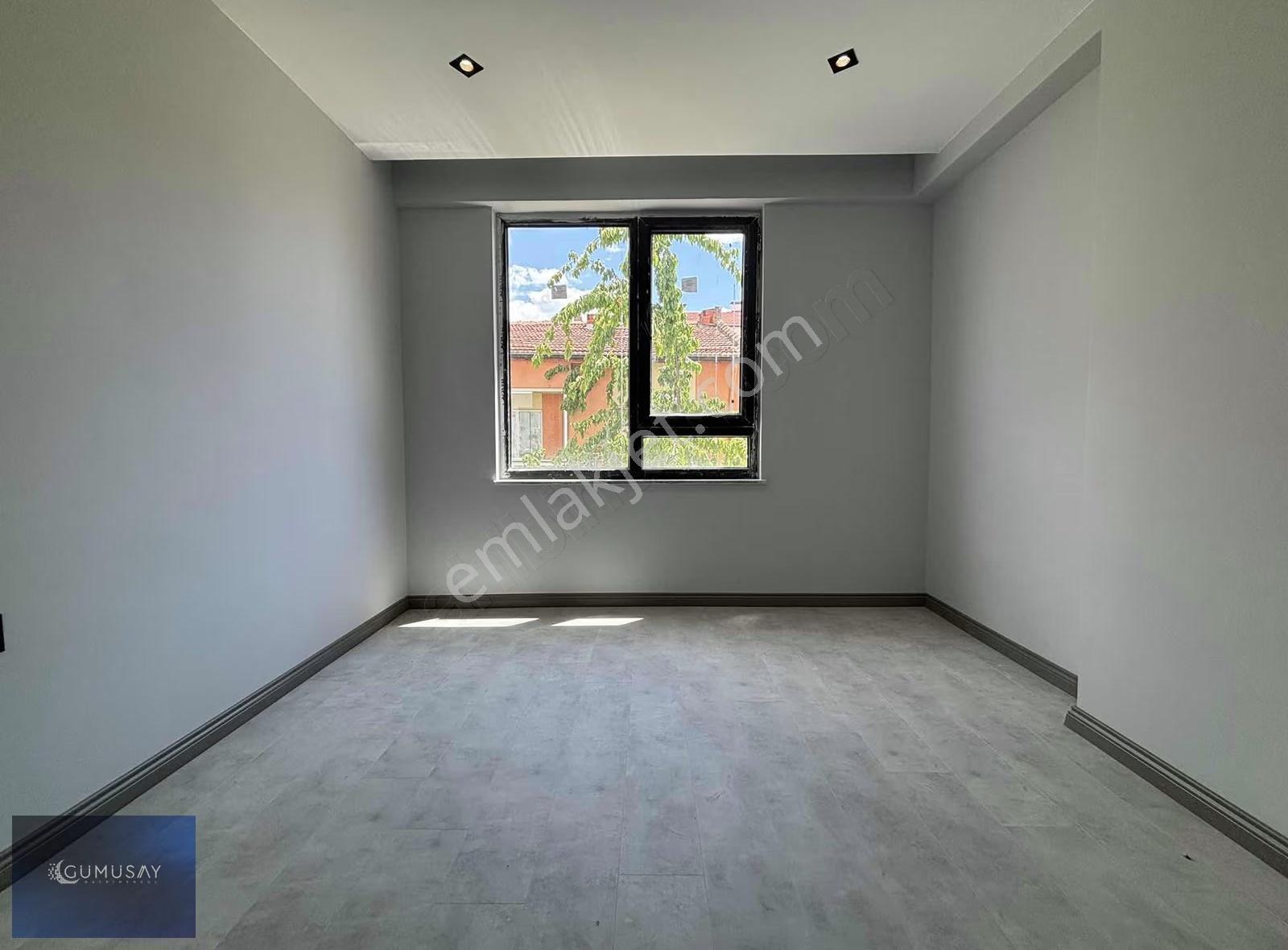 Gümüşay'dan Gündüz Ökçün Cadde Yakını Satılık 3+1 Daire - Görsel 8