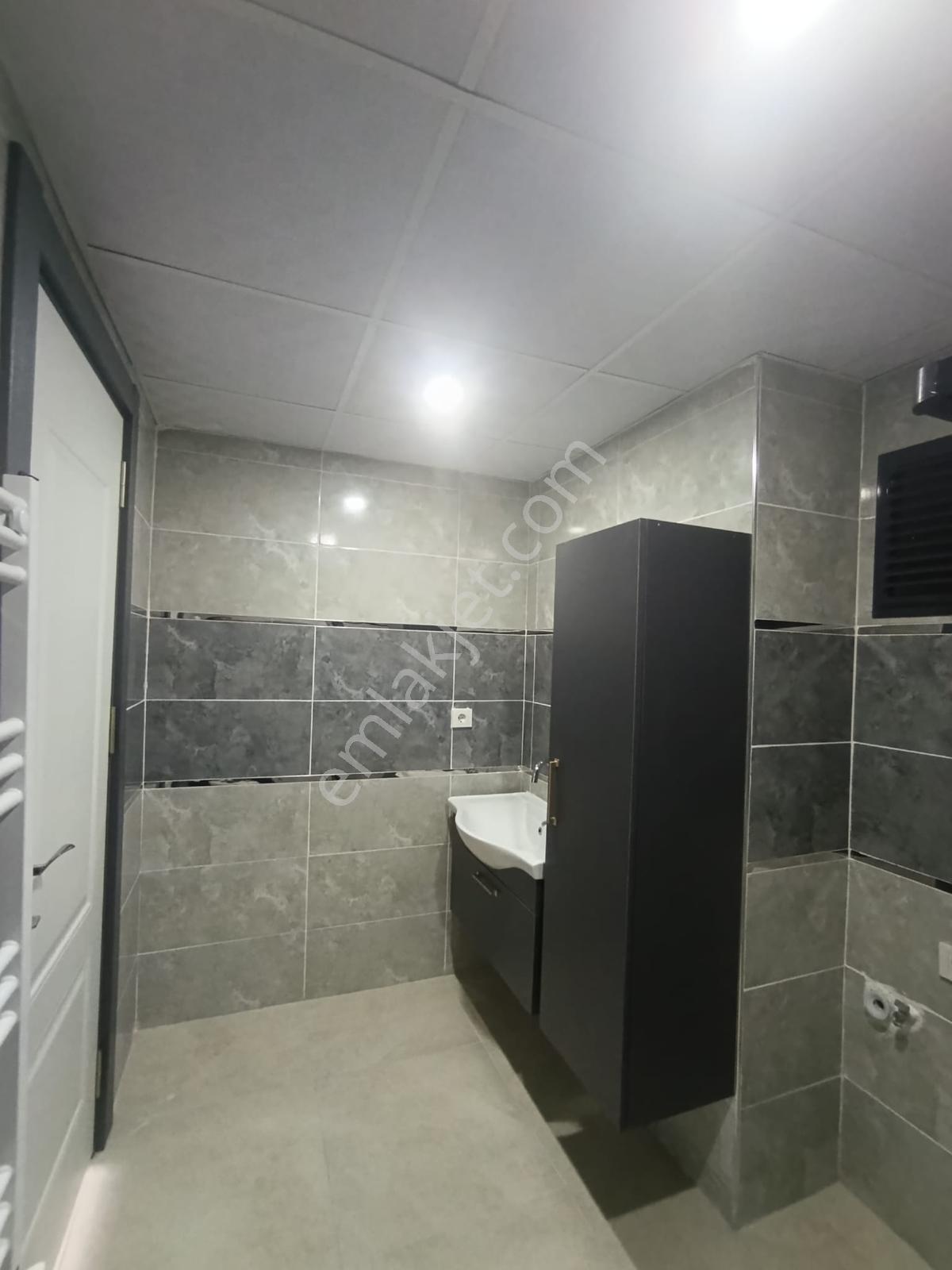 Polis Okulu Ve Göç İdaresi Yakını, K.mutfak, E.banyo D.gazlı 3+1 - Görsel 26