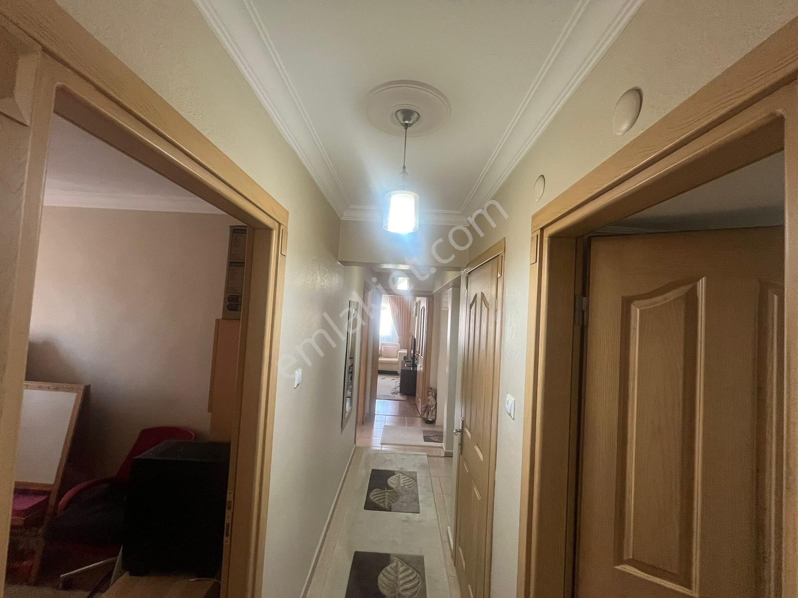 Özkanlar'da Otoparklı Asansörlü Tadilatlı Satılık 3+1 Daire - Görsel 16