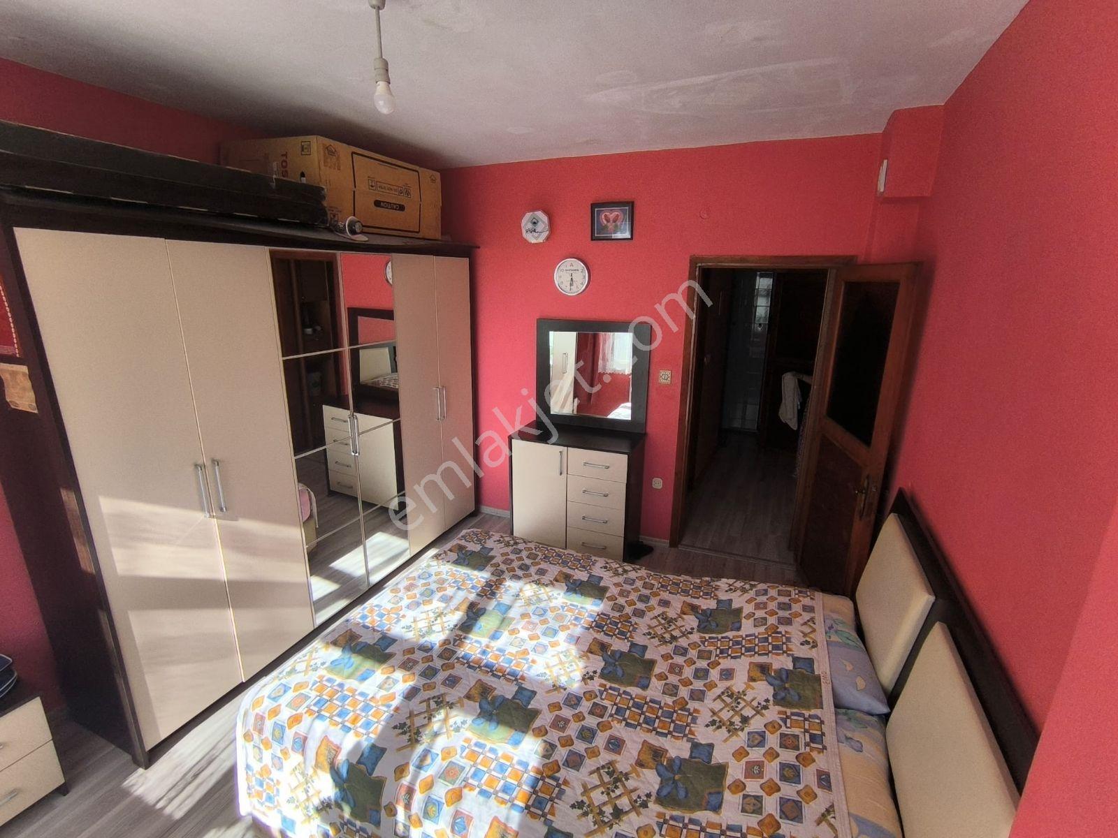 Muhteşem Konumda Hem Yatırımlık Hem Oturmalık 180 M2 3+1 Daire - Görsel 10