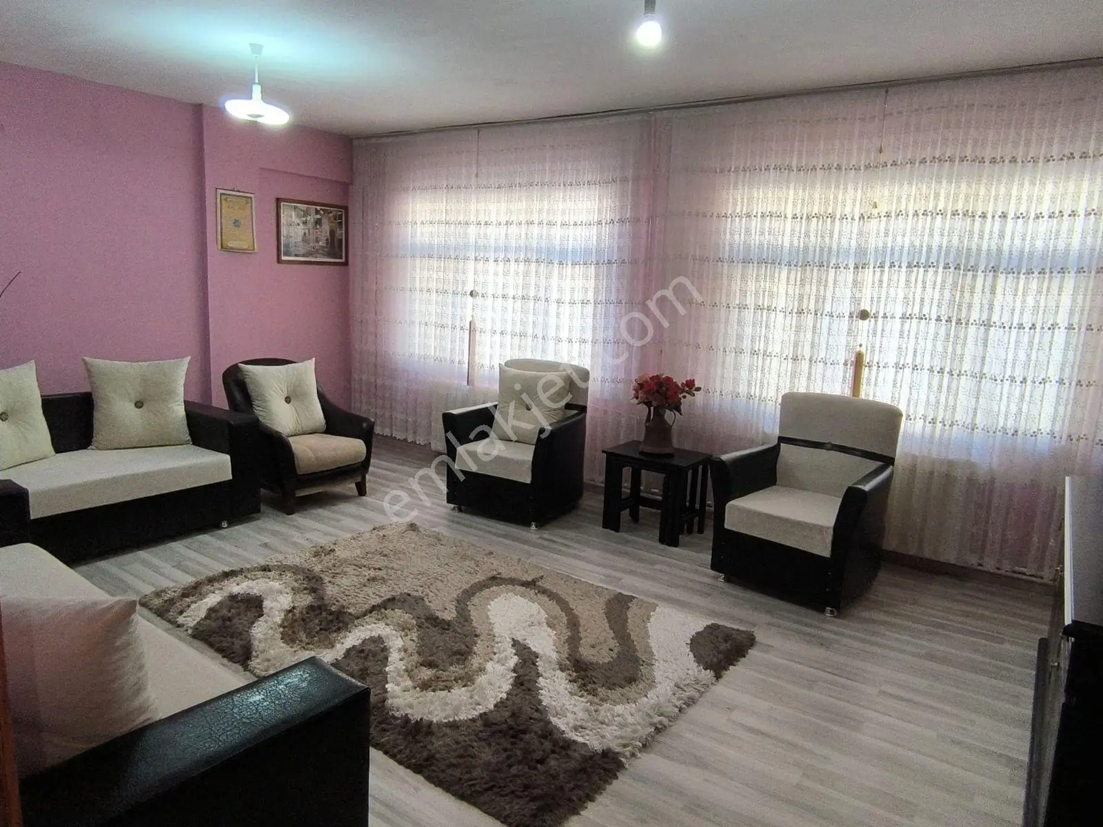 Muhteşem Konumda Hem Yatırımlık Hem Oturmalık 180 M2 3+1 Daire - Görsel 6