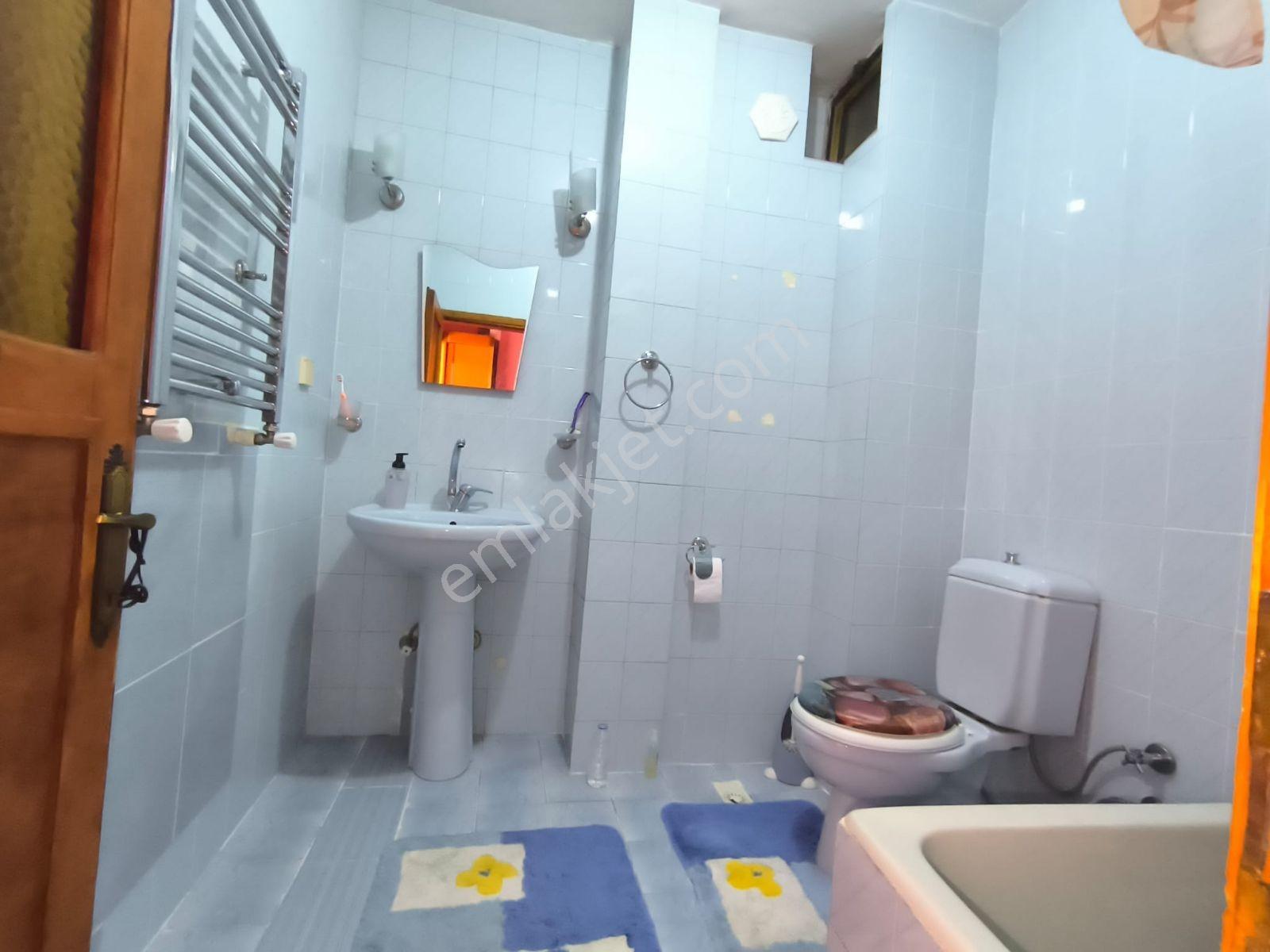 Muhteşem Konumda Hem Yatırımlık Hem Oturmalık 180 M2 3+1 Daire - Görsel 17