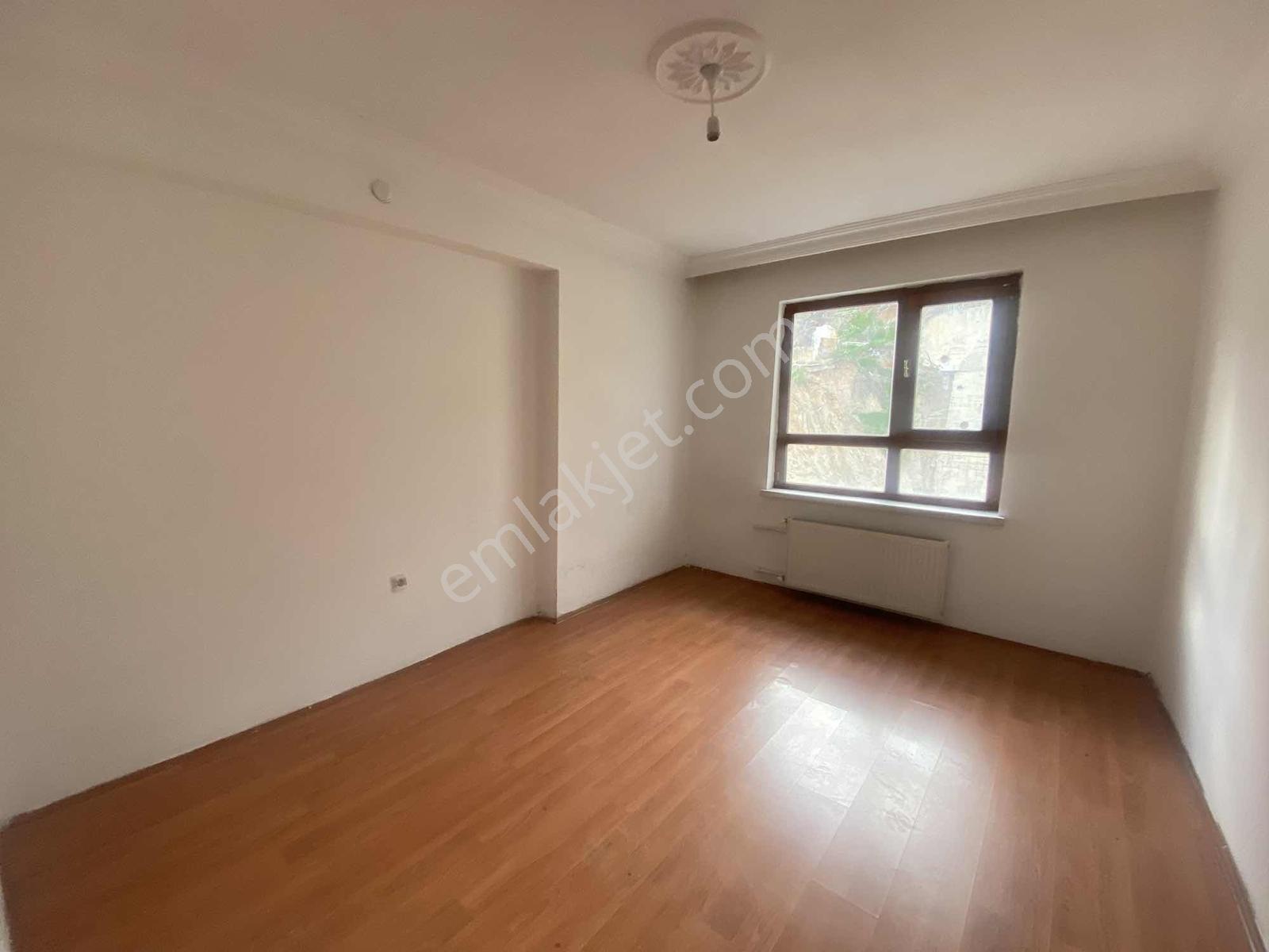 Turkuaz Emlakdan Boğaziçi Ana Caddede 4+2 Uygun Fiatlı Daire - Görsel 11