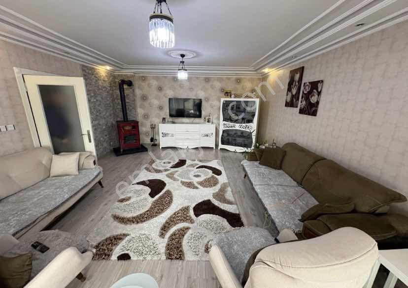 Turkaz Emlak'ta Önü Açık Manzaralı Katta Satılık Full Yapılı 3+1 - Görsel 11