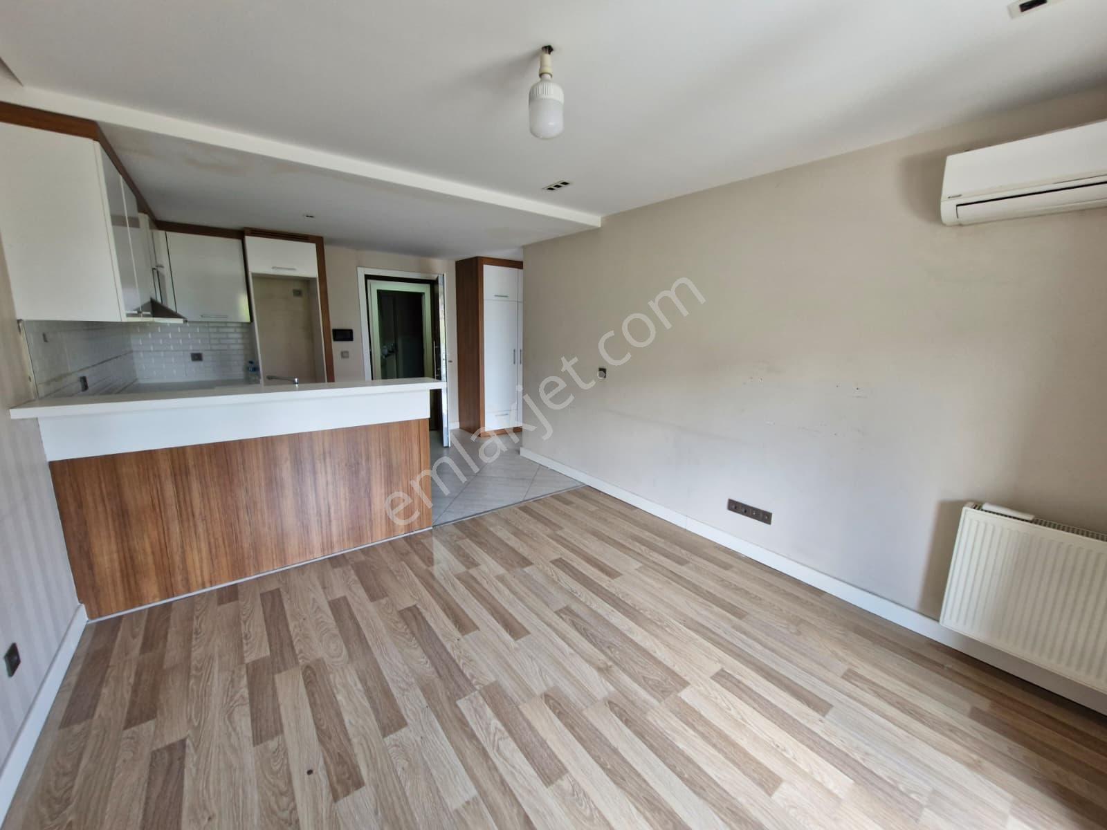 Botanica İstanbul Da Kiralık 1+1 Daıre // شقة للإيجار - Görsel 12