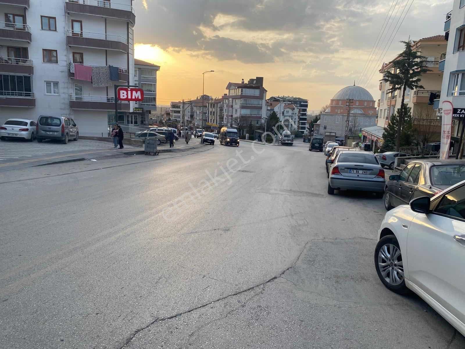 Turkuaz Emlak Dan Küçük Kayaşta Cadde Üzeri Kiralık Dükkan - Görsel 19