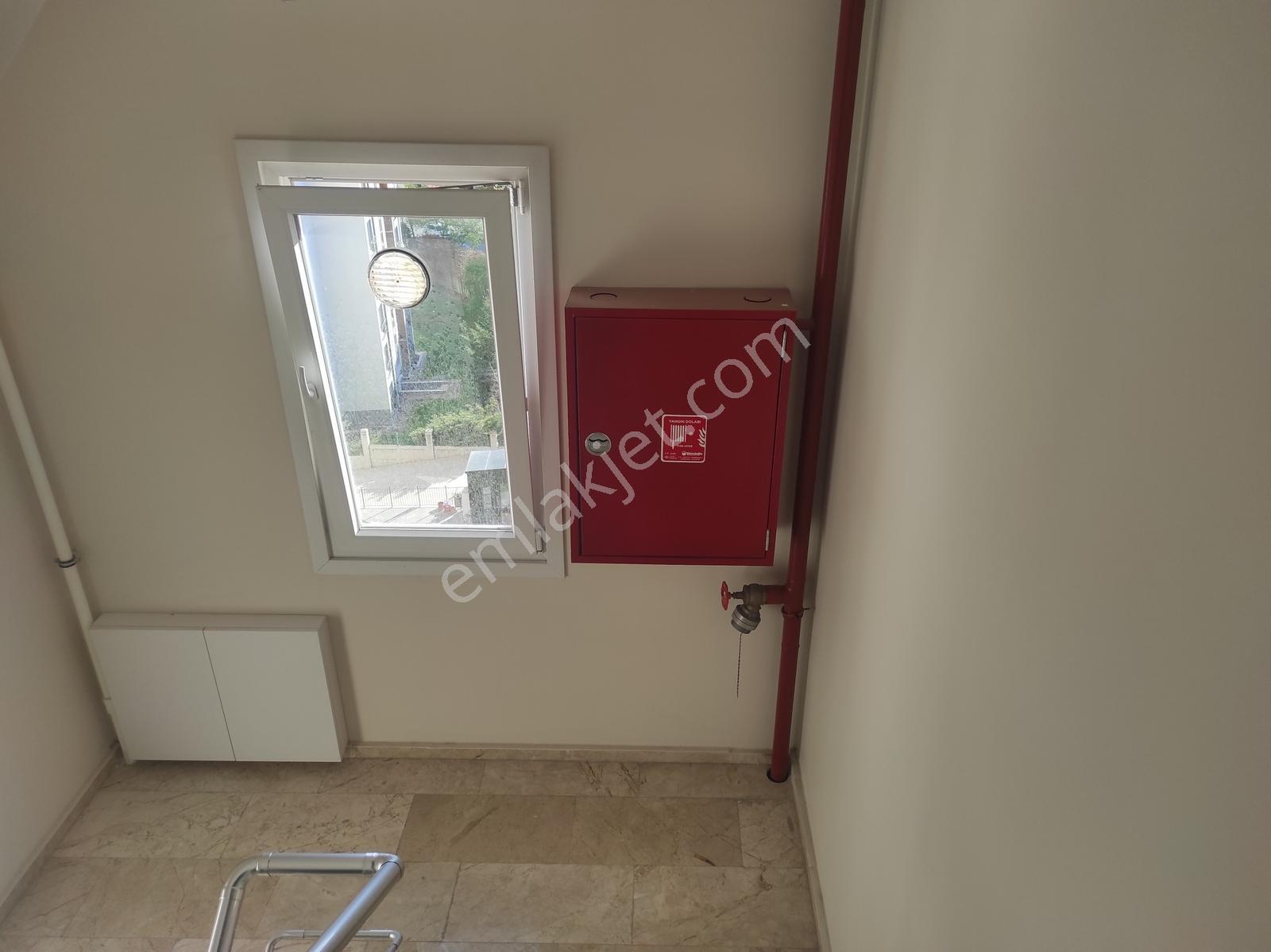 Silivri Yeni Mh. Merkezde Güvenlikli Site İçi 2+1 Kiralık - Görsel 7