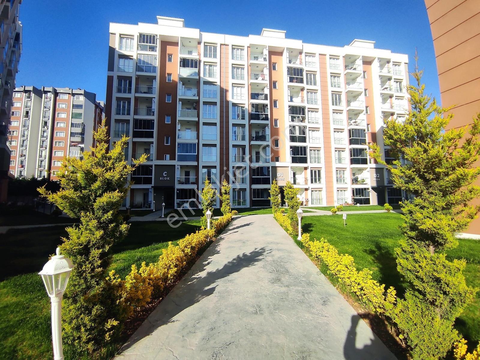 Silivri Yeni Mh. Merkezde Güvenlikli Site İçi 2+1 Kiralık - Görsel 2