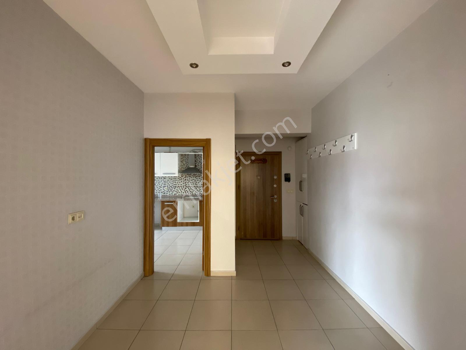 Küçük Ali'de Kiralık 3+1 Geniş Daire - Görsel 8
