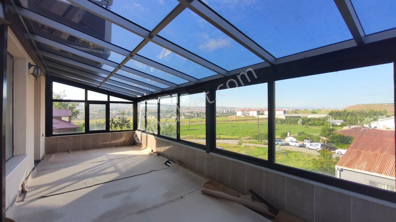 Net Yatırımdan Karşıyakada Süper Villa - Görsel 31