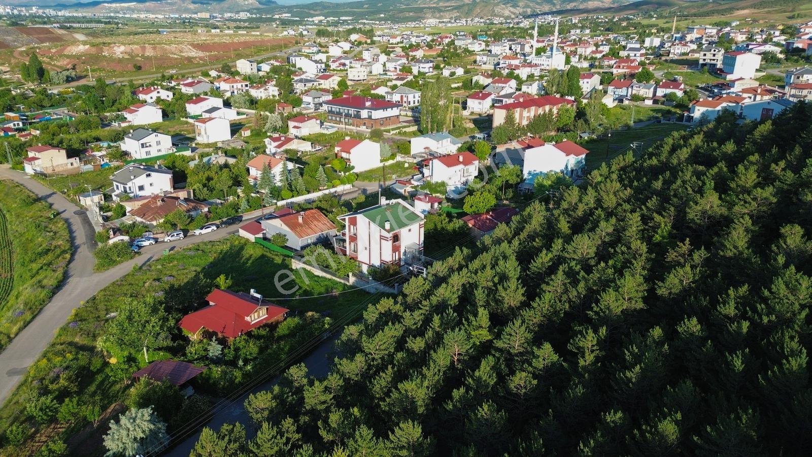 Net Yatırımdan Karşıyakada Süper Villa - Görsel 28