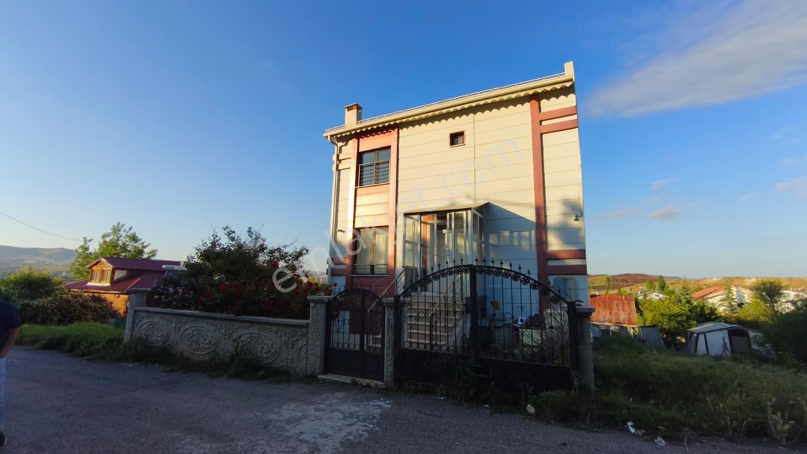 Net Yatırımdan Karşıyakada Süper Villa - Görsel 14