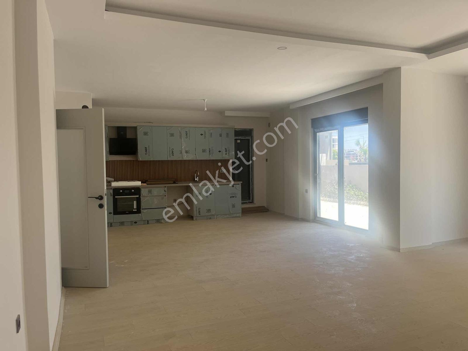Kardeşkentler Cad 2 Parsel Yakın 5+1 Dubleks İskanlı - Görsel 13