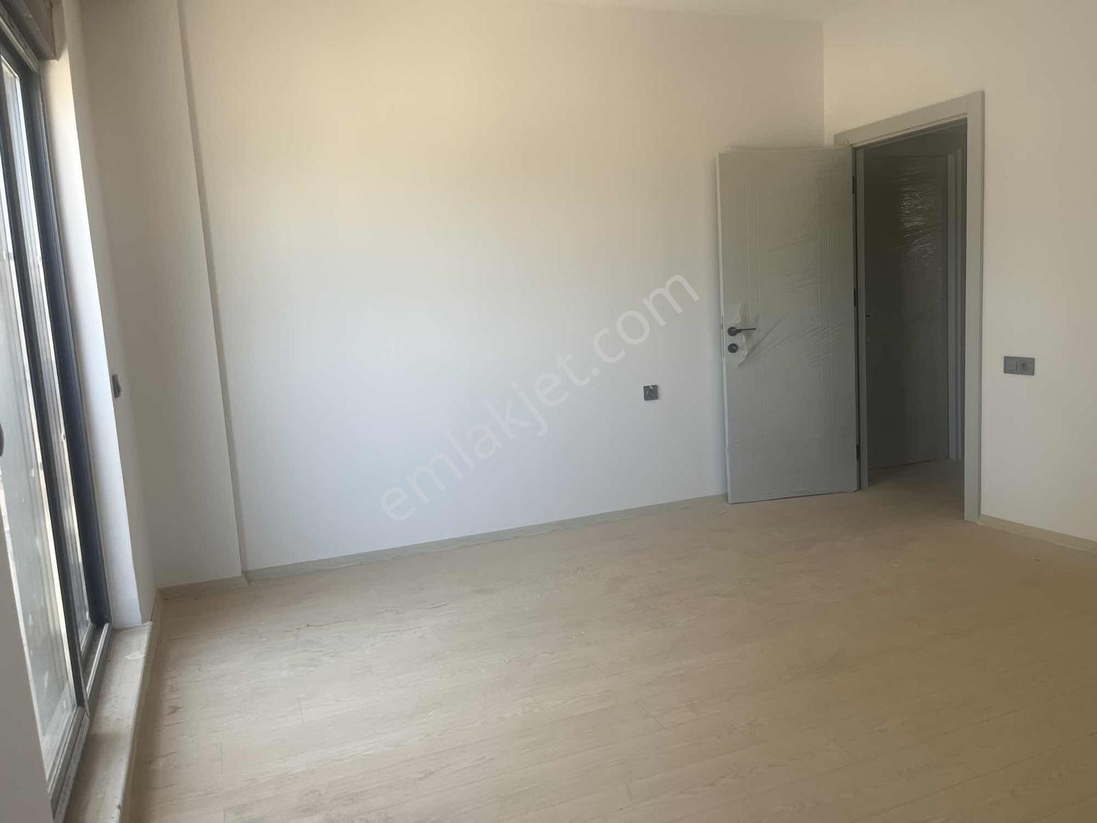 Kardeşkentler Cad 2 Parsel Yakın 5+1 Dubleks İskanlı - Görsel 8