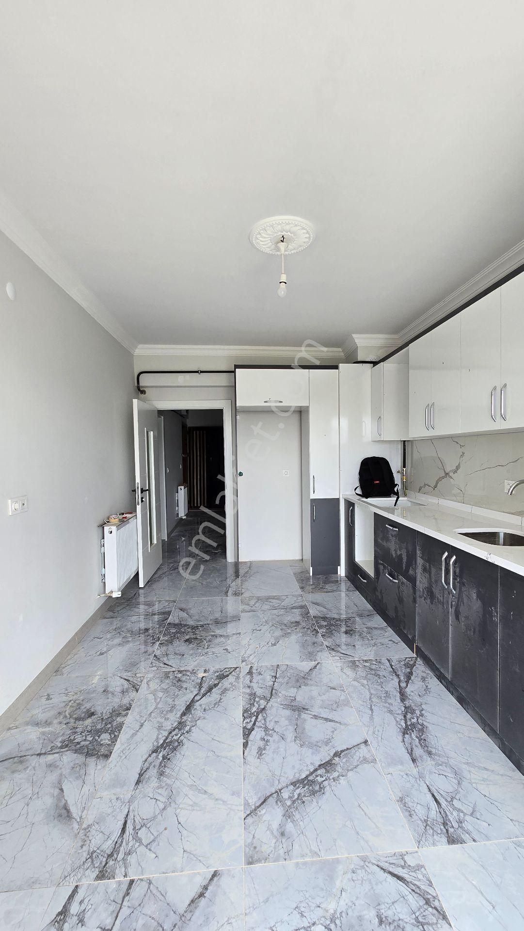 Sivas Merkez Kılavuz Mah. 3+1 Kiralık Daire - Görsel 25