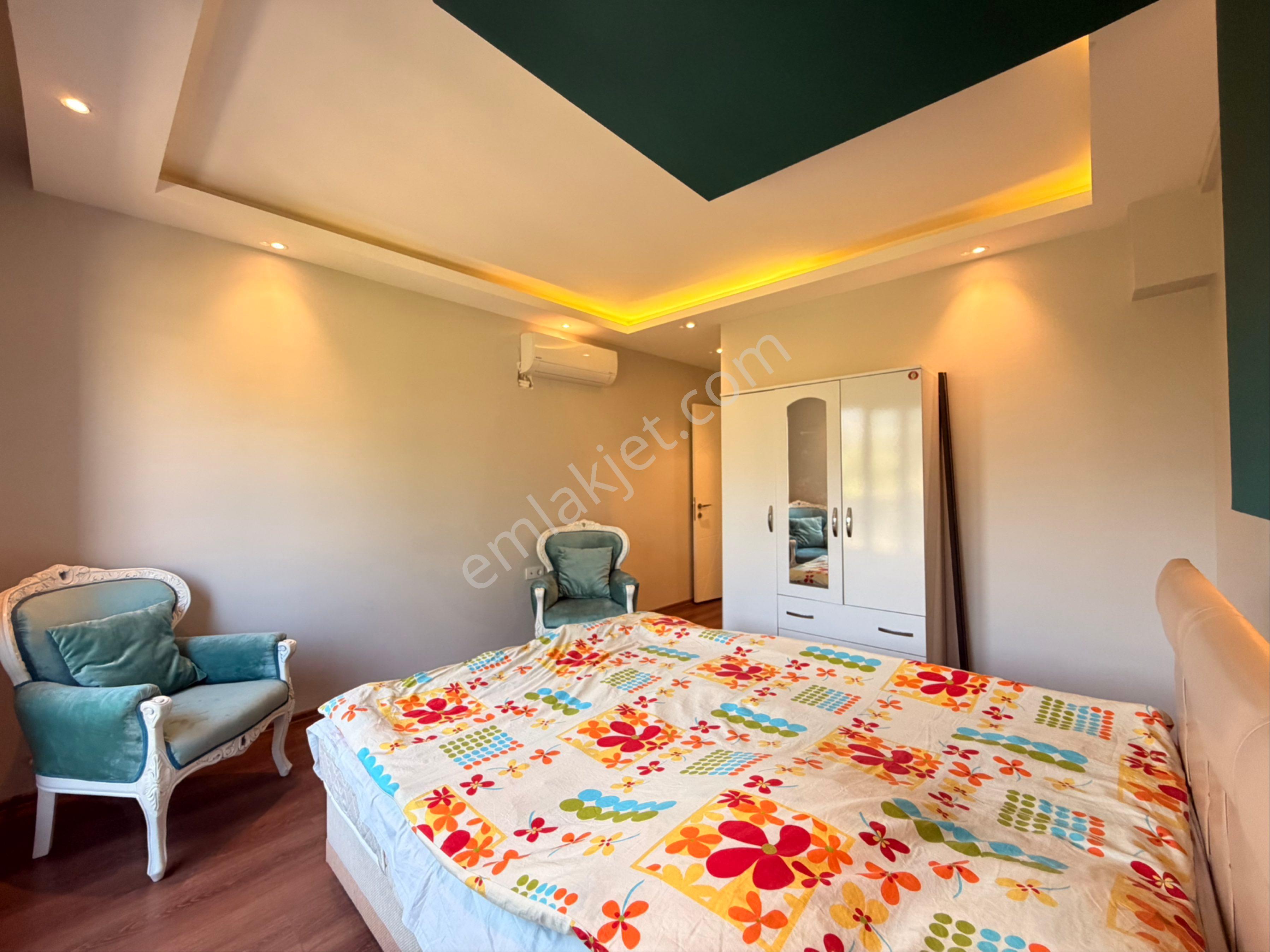 Kuşadası Güzelçamlıda Limana Komşu Satılık 3+1 Villa - Görsel 27