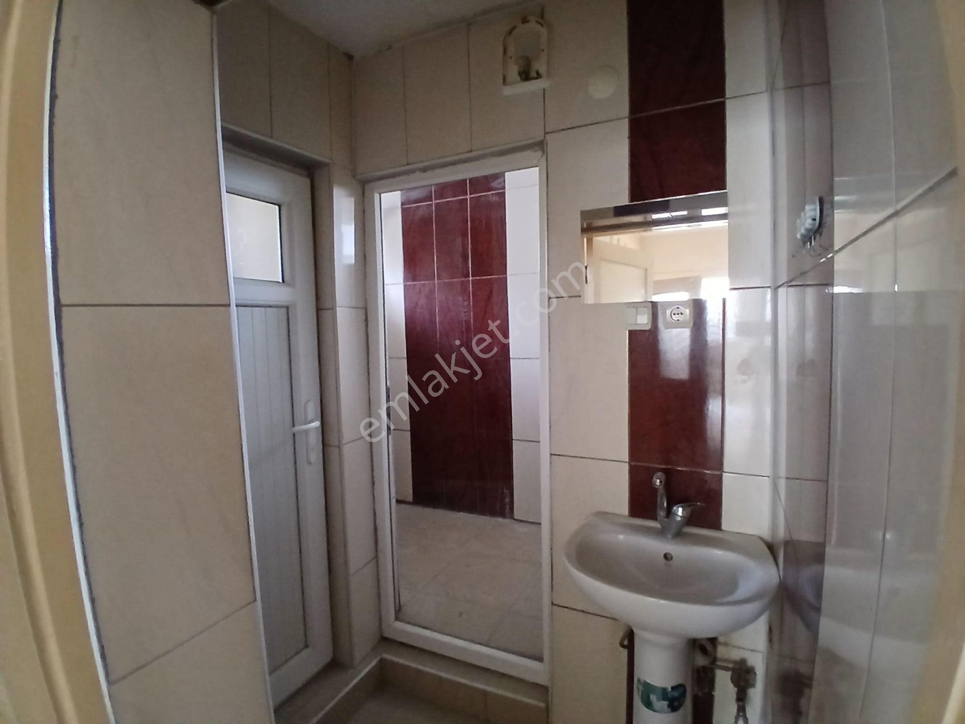 Akçay Emlak'tan Akşehir Kileci Mahallesi Eski Hastahane Civarı Doğalgazlı Kiralık 3+1 Daire - Görsel 35