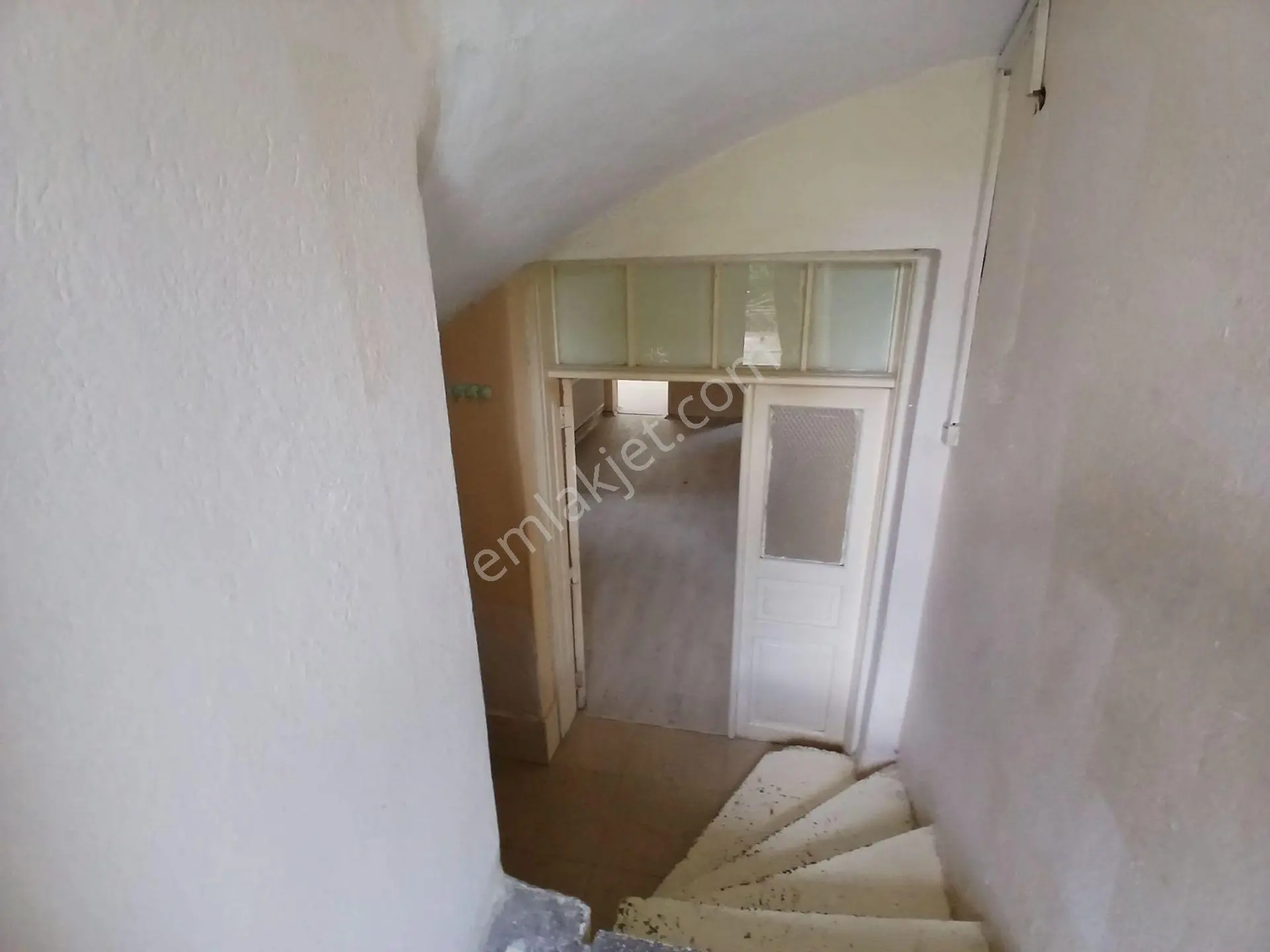 Akçay Emlak'tan Akşehir Kileci Mahallesi Eski Hastahane Civarı Doğalgazlı Kiralık 3+1 Daire - Görsel 21