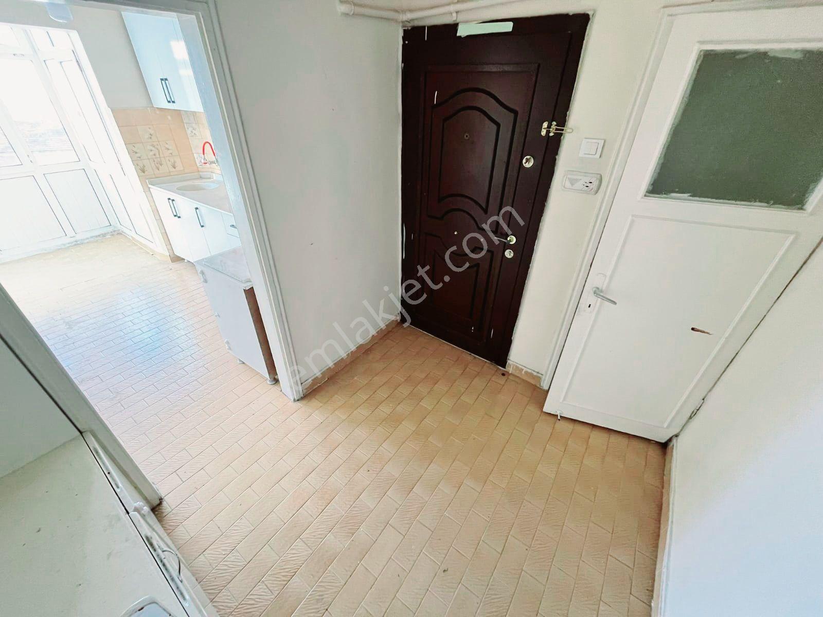 E.şehir Has.yakını 3+1 Katta Manzaralı Yapılı Kiralık Daire - Görsel 16
