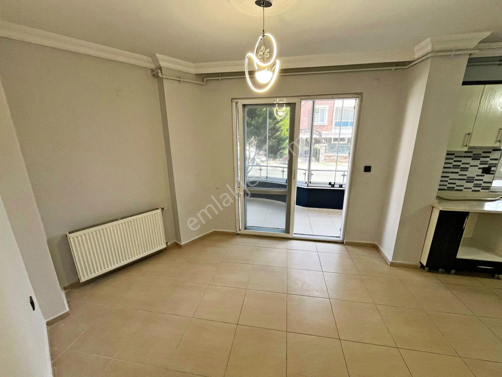 ▀▄▀aktif'ten Akçay'da Denize Yakın Ön Cephe 8 Yaşında 2+1 Daire - Görsel 15