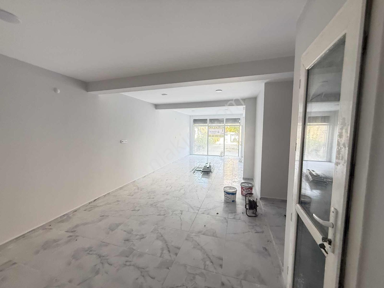 Karabağlar Poligon Mah.kiralık Dükkan Yaya Ve Arac Trafigi Yoğun - Görsel 11