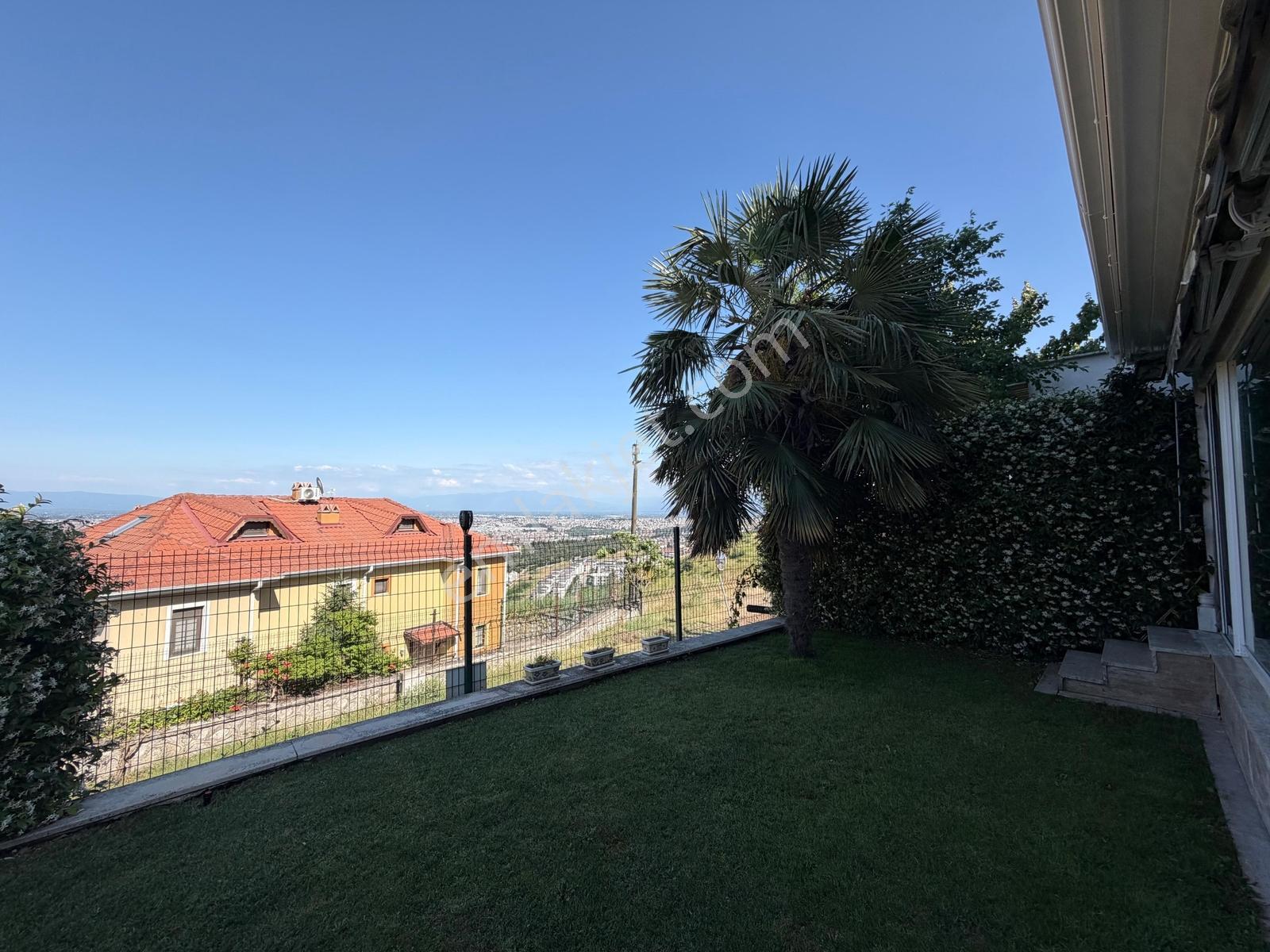 Serdivan Selçuklu Konaklarında Manzaralı 5+1 Lüks Satılık Villa - Görsel 2