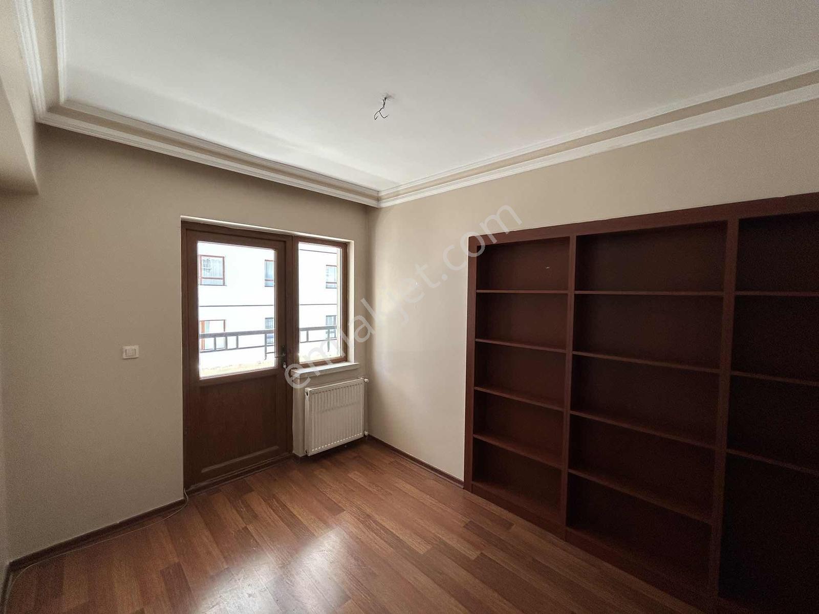 Emakstan/gökkuşağı Caddesinde/160m2/geniş/4+1 - Görsel 6