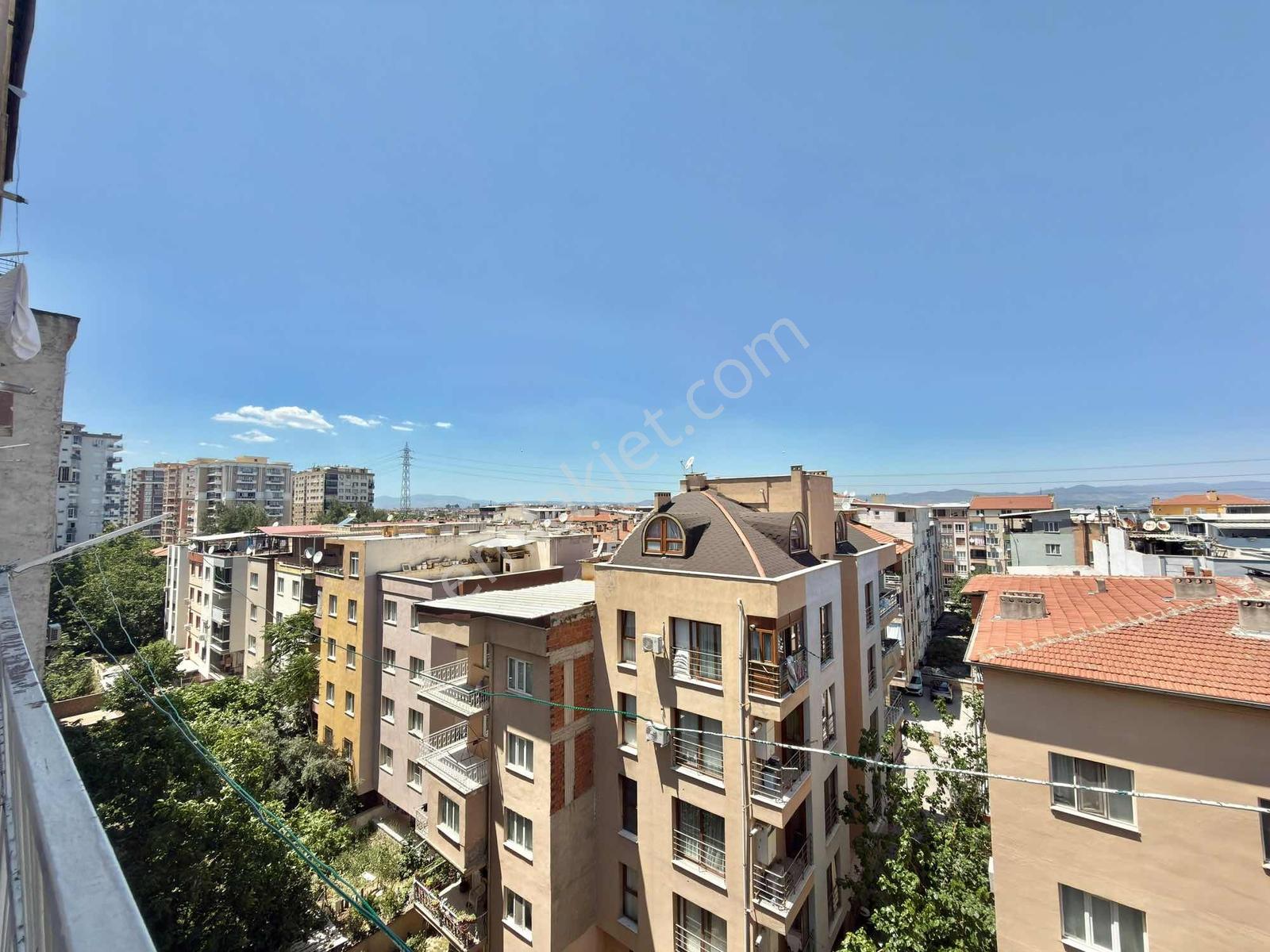 Manisa Yunusemre Yenimahalle 3+1 Asansörlü Cadde Üzeri Daire - Görsel 10