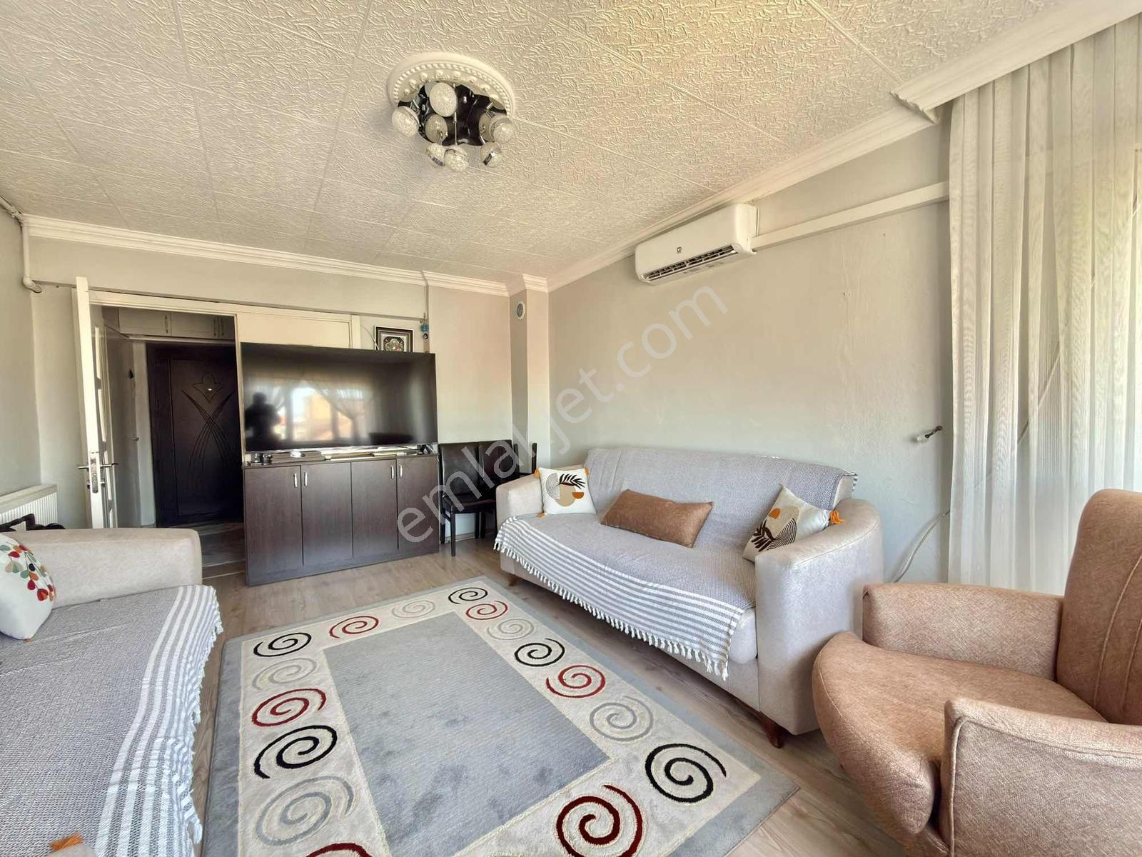 Manisa Yunusemre Yenimahalle 3+1 Asansörlü Cadde Üzeri Daire - Görsel 4