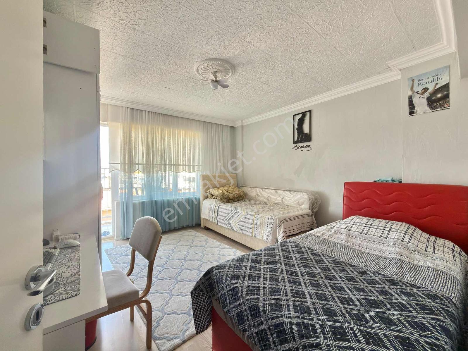 Manisa Yunusemre Yenimahalle 3+1 Asansörlü Cadde Üzeri Daire - Görsel 18