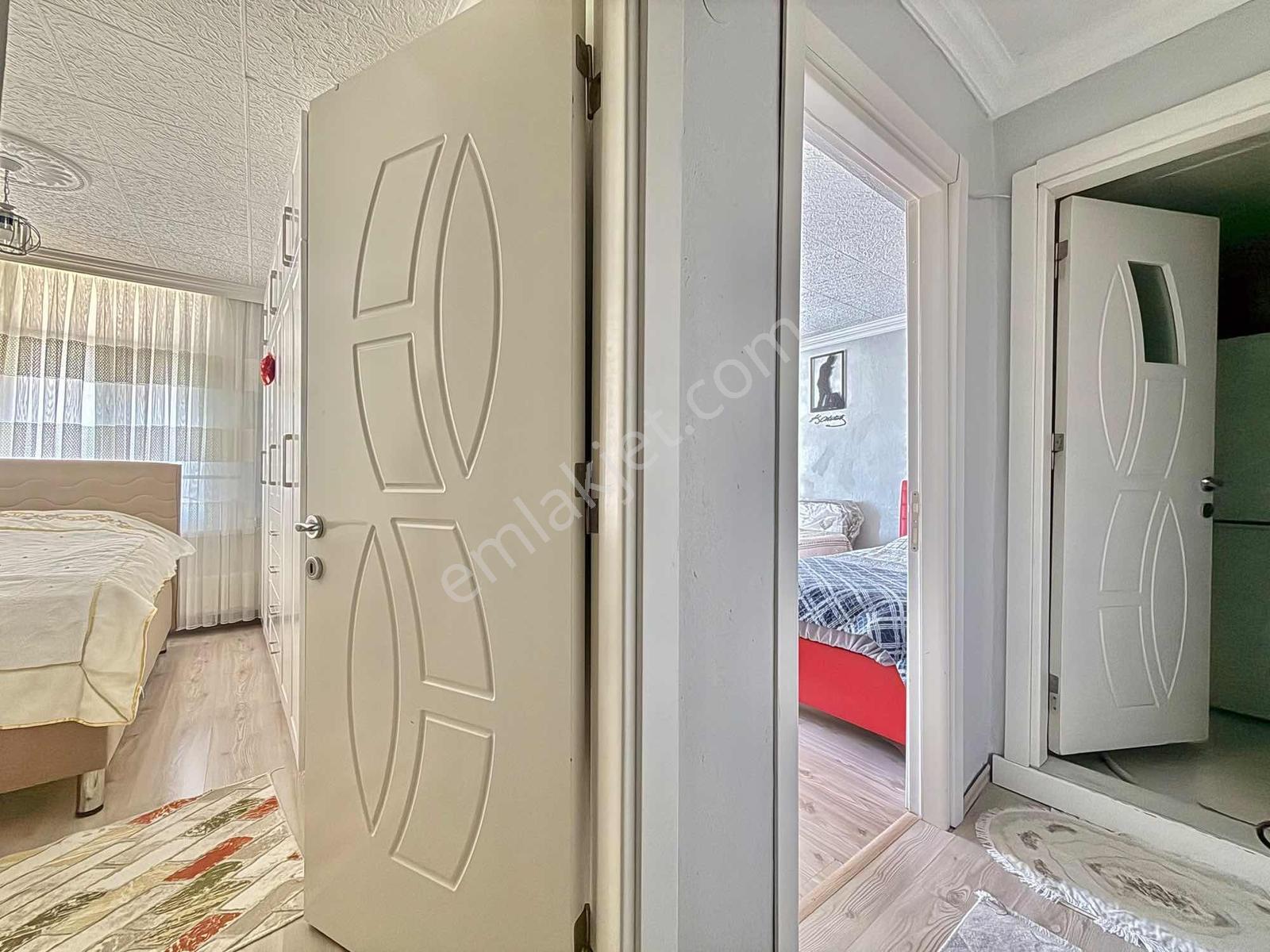 Manisa Yunusemre Yenimahalle 3+1 Asansörlü Cadde Üzeri Daire - Görsel 14