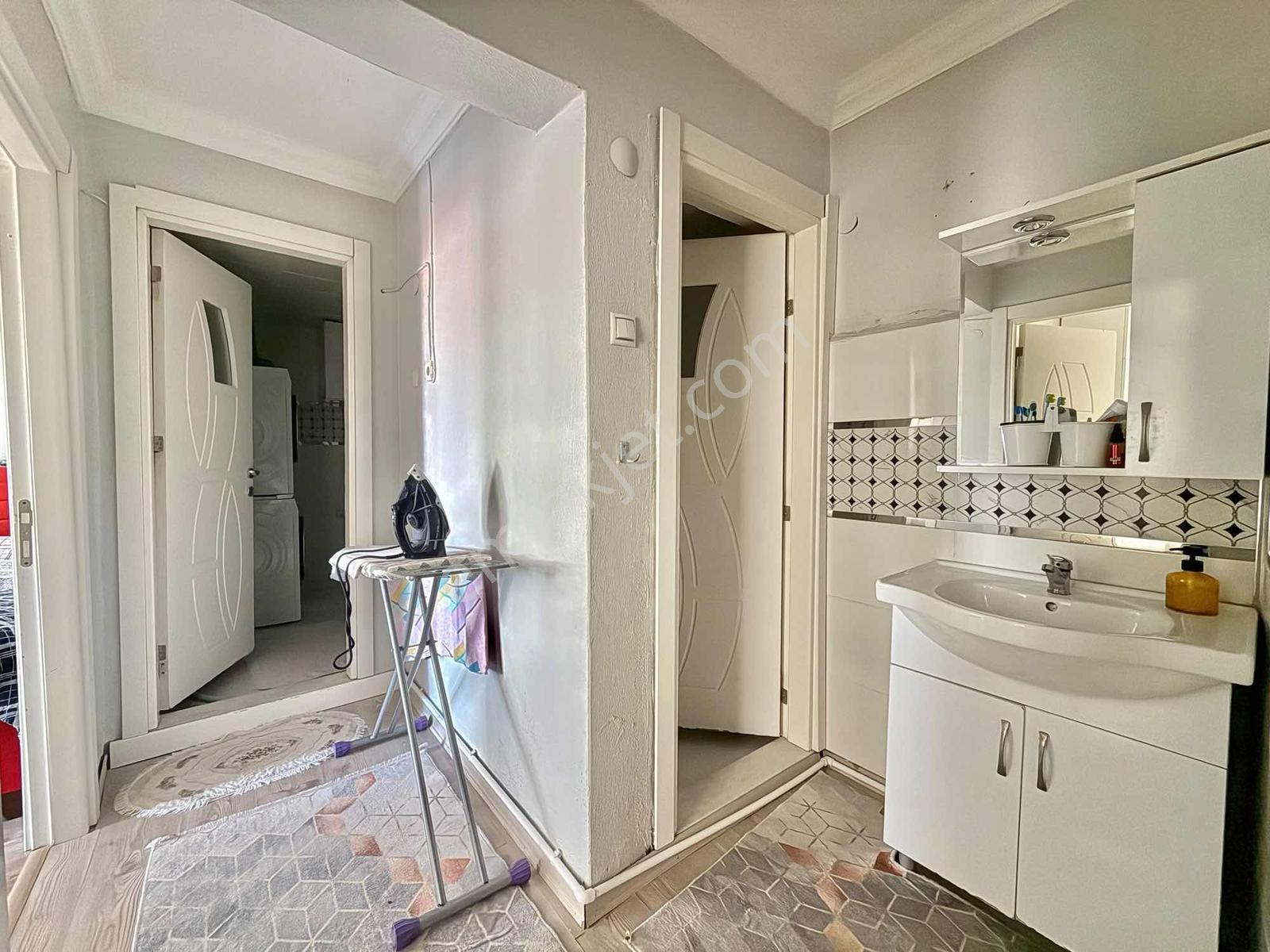 Manisa Yunusemre Yenimahalle 3+1 Asansörlü Cadde Üzeri Daire - Görsel 15