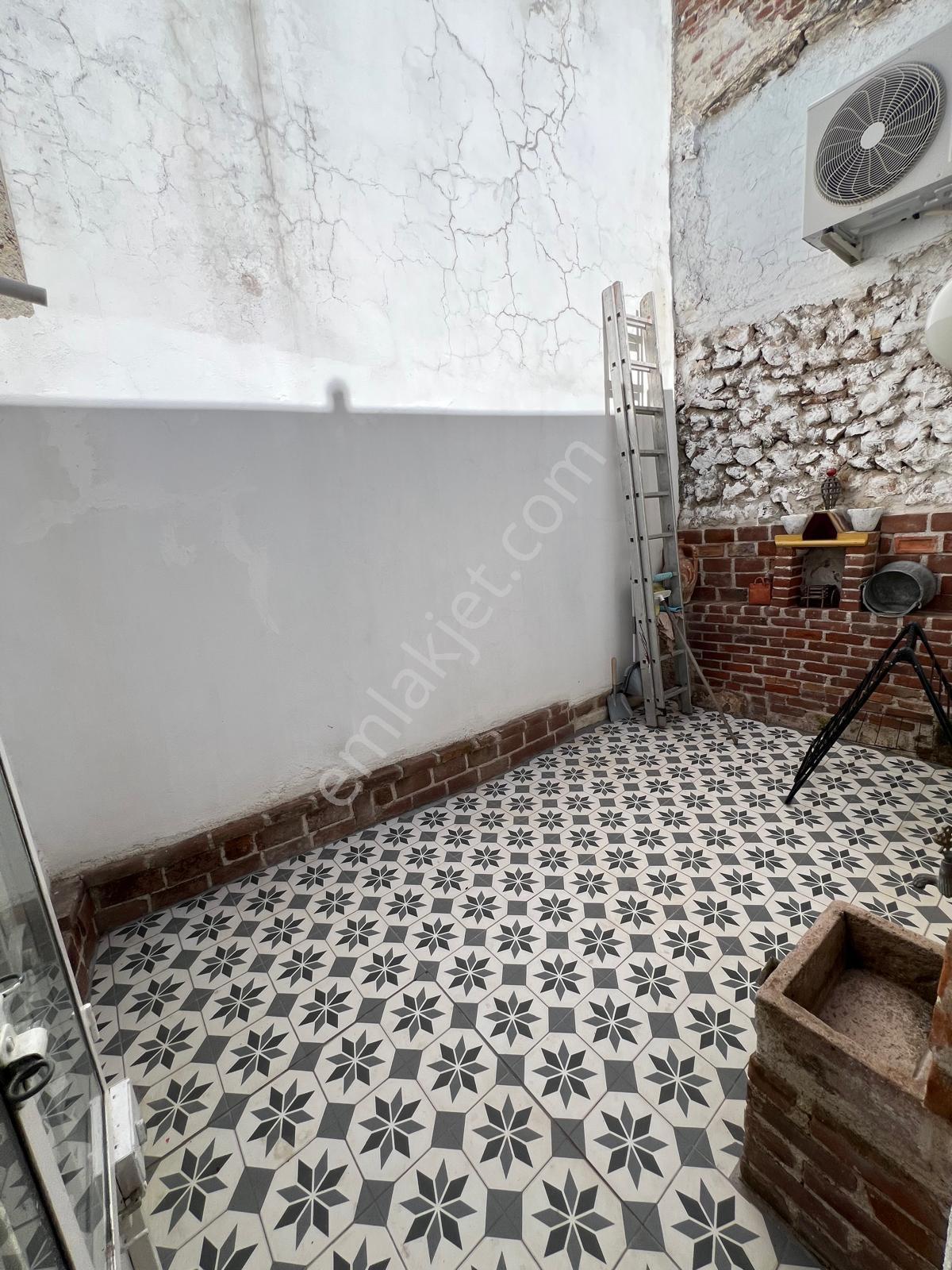 Ayvalık Fethiye Mahallesi'nde Satılık 3+1 Rum Evi - Görsel 10