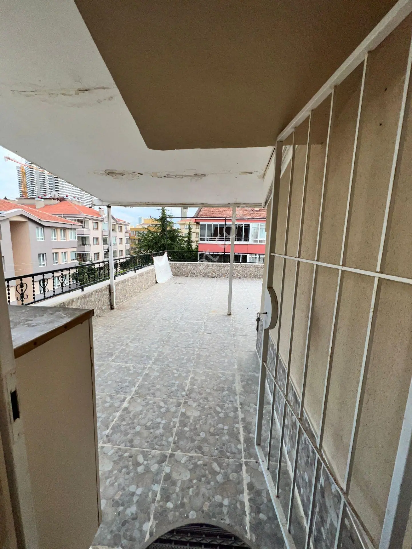 Taner'den İlker'de 4+1 Açık Teraslı Ön Cephe Kelepir Dubleks Boş - Görsel 24