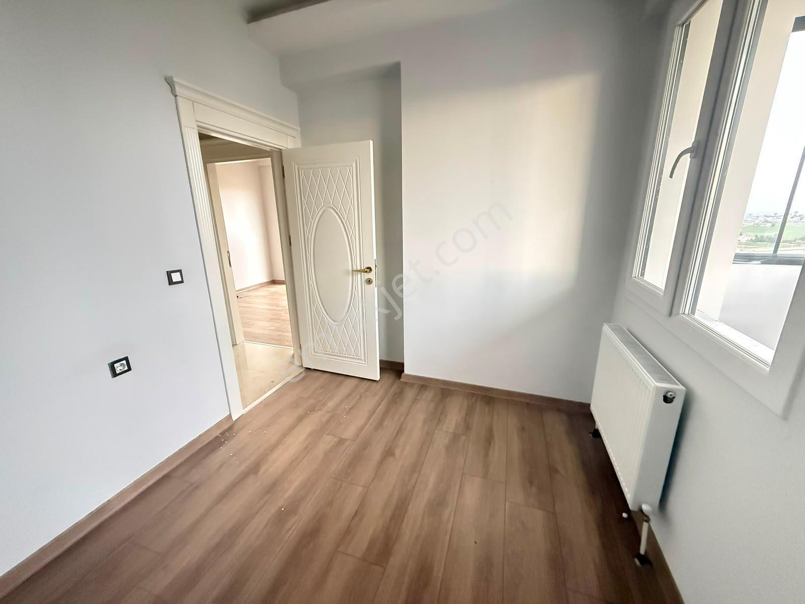 Üçkuyu Rensa Yapı’da Kiralık 2+1 Daire - Görsel 10